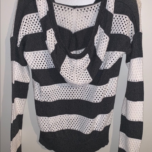 Mossimo,Crochet pullover hooded sweatshirt. - Picture 5 of 5